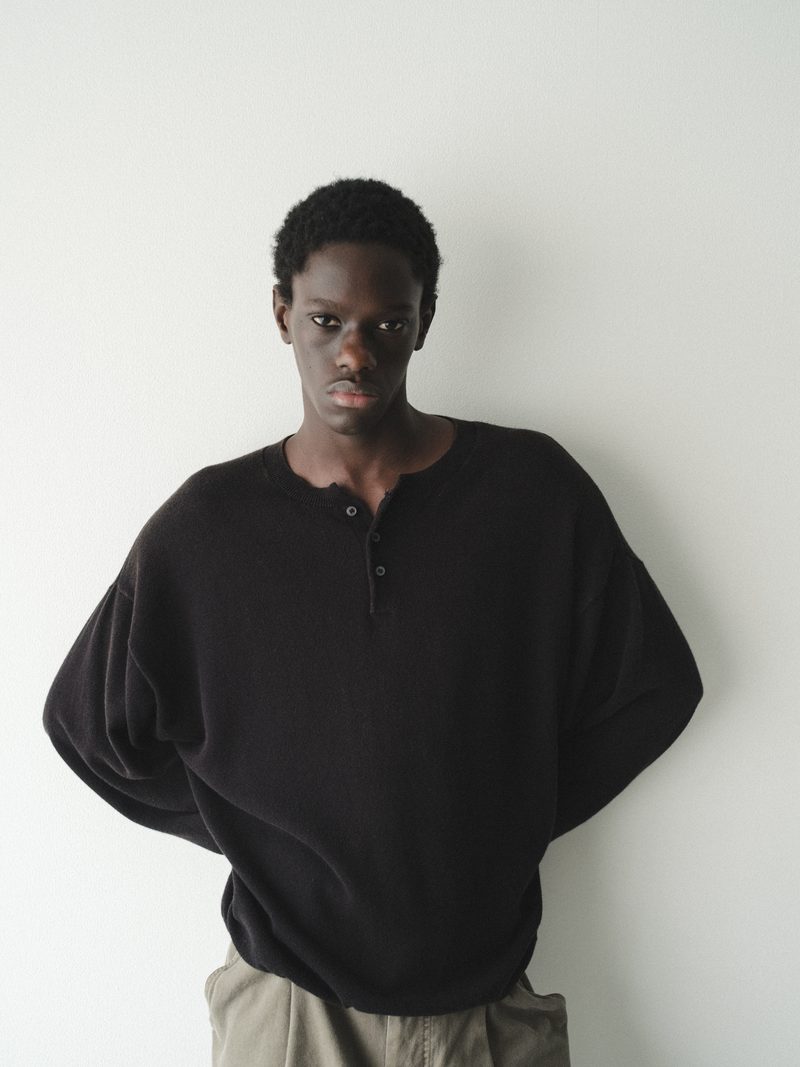 LOOK 19